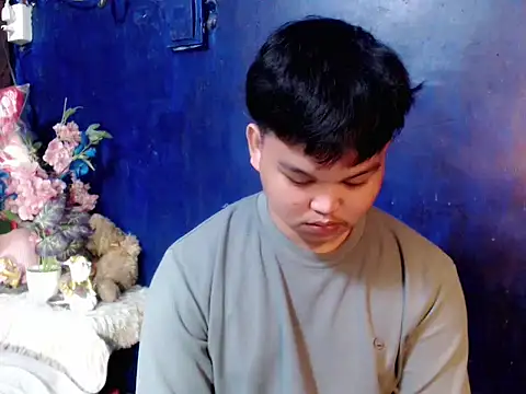 Reynelcock online show from 04-18-26, 11:58