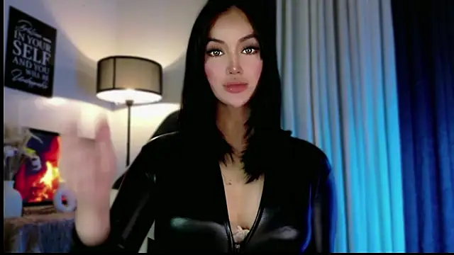 Snapshot of anna_lala7 chatting on 10-22-25, 06:18 anna lala7 online show from 10-22-25, 06:18