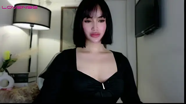 Snapshot of anna_lala7 chatting on 12-05-25, 05:16 anna lala7 online show from 12-05-25, 05:16