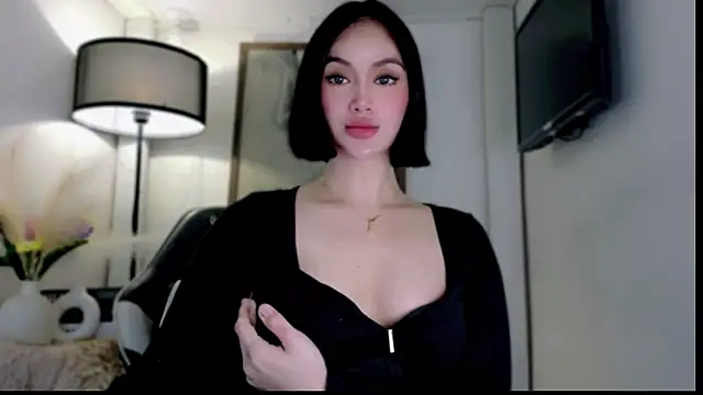 Snapshot of anna_lala7 chatting on 12-22-25, 10:51 anna lala7 online show from 12-22-25, 10:51