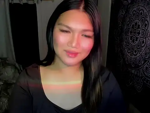 Snapshot of Lou_heart chatting on 01-13-26, 12:21 Lou heart online show from 01-13-26, 12:21