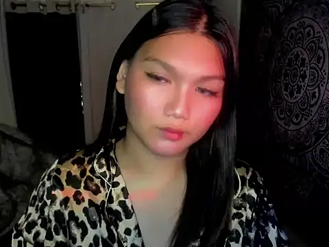 Snapshot of Lou_heart chatting on 01-15-26, 07:02 Lou heart online show from 01-15-26, 07:02