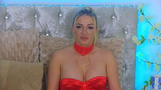 Izabellle02 online show from 05-20-26, 03:13