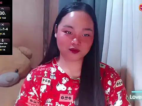 Snapshot of _Lylia chatting on 06-07-26, 06:00 Lylia online show from 06-07-26, 06:00