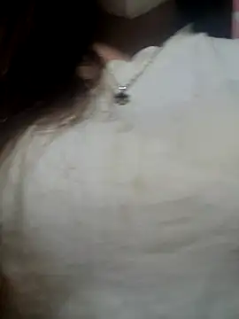 Snapshot of Muna_LM chatting on 07-17-26, 11:42 Muna LM online show from 07-17-26, 11:42