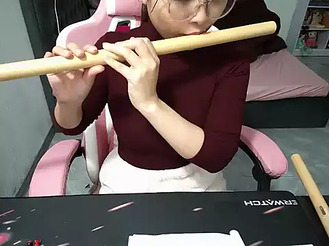 Ori-Yannie online show from 11-18-25, 07:35