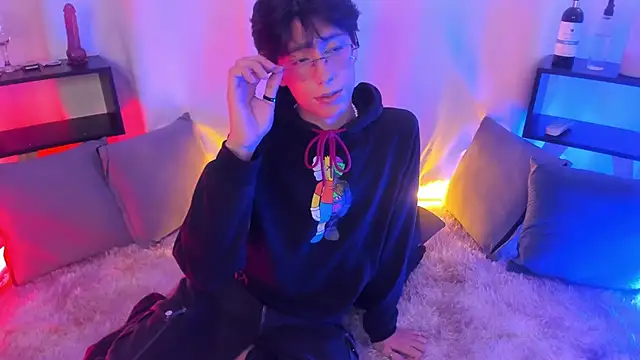 Snapshot of luixdust_ chatting on 09-23-25, 05:10 luixdust online show from 09-23-25, 05:10