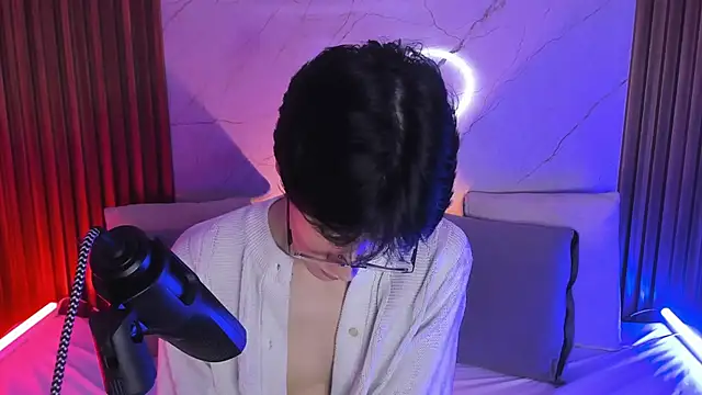 Snapshot of luixdust_ chatting on 09-26-25, 07:01 luixdust online show from 09-26-25, 07:01