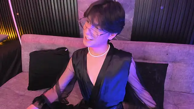 Snapshot of luixdust_ chatting on 11-07-25, 05:07 luixdust online show from 11-07-25, 05:07