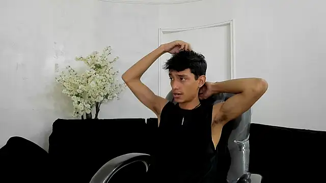 Snapshot of Sir_of_Lust chatting on 10-01-25, 02:50 Sir of Lust online show from 10-01-25, 02:50