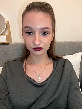 AdelinaEmber online show from 10-28-25, 09:57