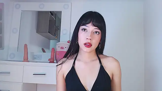 Cleogh  online show from 11-30-25, 06:23