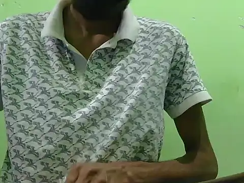 Snapshot of rockyy23boy chatting on 09-18-25, 03:58 rockyy23boy online show from 09-18-25, 03:58