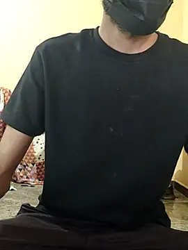 Snapshot of rockyy23boy chatting on 10-17-25, 06:27 rockyy23boy online show from 10-17-25, 06:27
