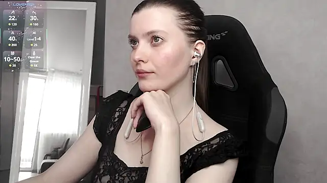 cute elfy  online show from 09-08-25, 02:16