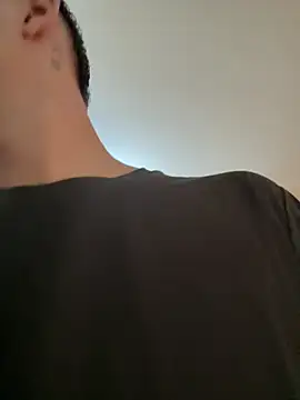 Bad boy0000 online show from 08-04-26, 12:19