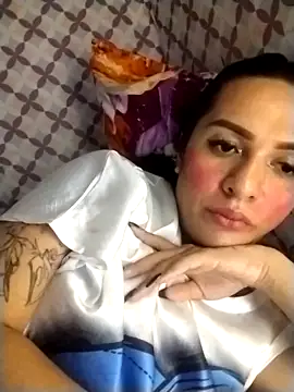 enoria1992 online show from 02-18-26, 04:14