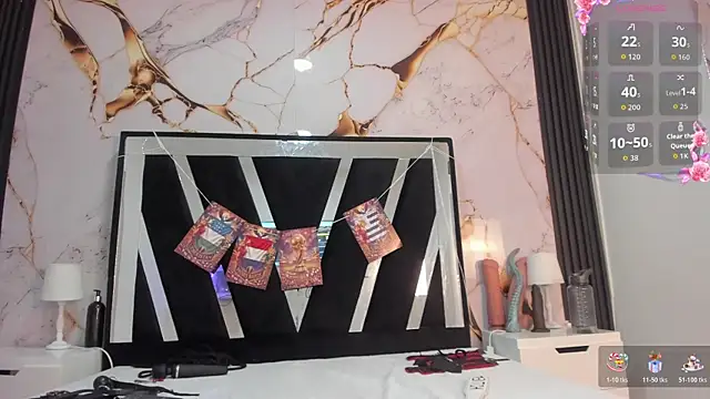 Wonderkloe  online show from 07-10-26, 07:38