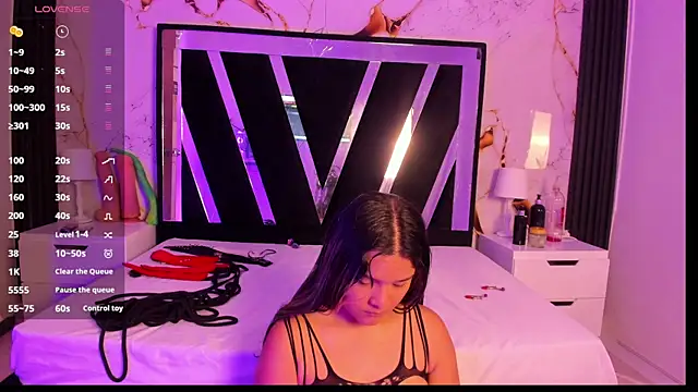 Wonderkloe  online show from 07-19-26, 03:27