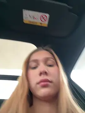 Nikii   online show from 03-29-26, 04:07