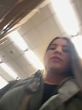 Isabella21  online show from 09-25-25, 08:34