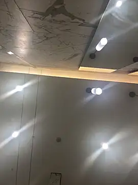 Isabella21  online show from 11-07-25, 09:48