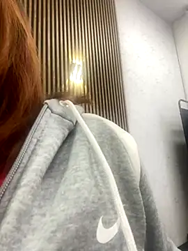 LorenBeiker- online show from 10-08-25, 11:52