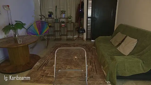 Snapshot of Karibeam chatting on 01-16-26, 07:51 Karibeam online show from 01-16-26, 07:51