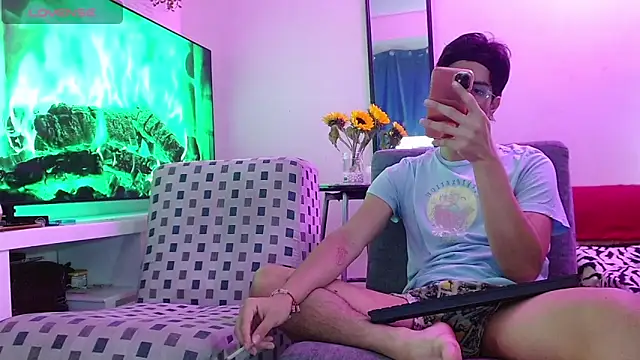 Dylann west online show from 02-13-26, 09:44