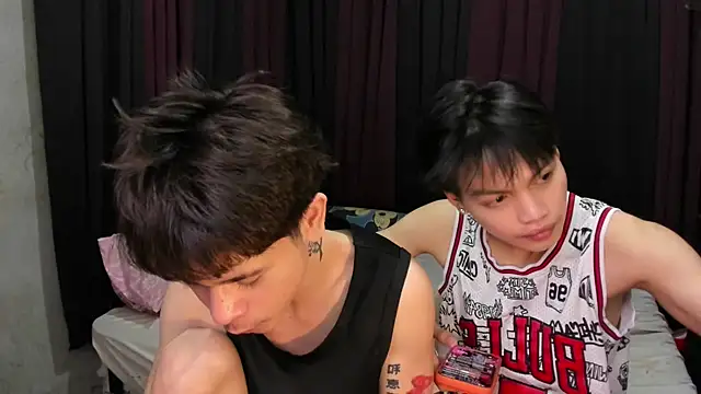 Snapshot of hotfreshdior chatting on 02-11-26, 02:11 hotfreshdior online show from 02-11-26, 02:11