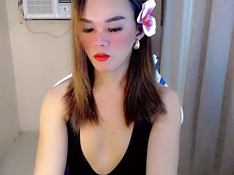 Snapshot of Ur_Goddes_Barbie chatting on 07-03-26, 08:26 Ur Goddes Barbie online show from 07-03-26, 08:26