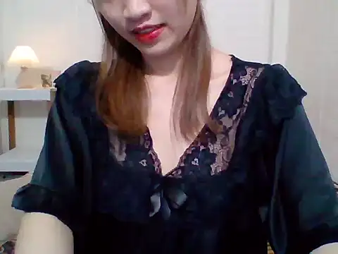 Snapshot of __Donna__ chatting on 09-11-25, 03:23 Donna online show from 09-11-25, 03:23