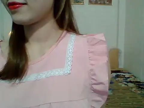 Snapshot of __Donna__ chatting on 09-21-25, 11:01 Donna online show from 09-21-25, 11:01