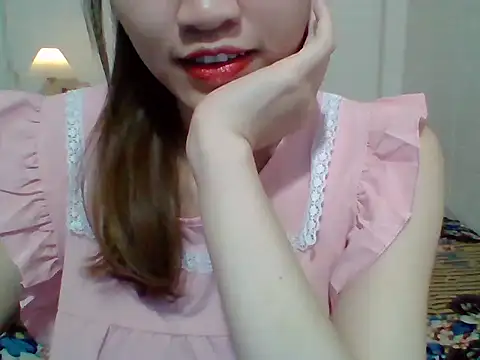 Snapshot of __Donna__ chatting on 09-26-25, 02:43 Donna online show from 09-26-25, 02:43