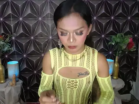 Snapshot of carin_slut chatting on 10-02-25, 07:59 carin slut online show from 10-02-25, 07:59