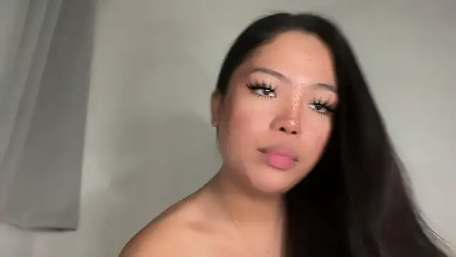 evabuntog online show from 12-19-25, 04:03