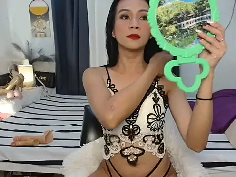 Snapshot of AmayaWang chatting on 02-13-26, 07:15 AmayaWang online show from 02-13-26, 07:15