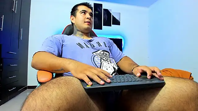 thiago  cp01 online show from 01-18-26, 04:27