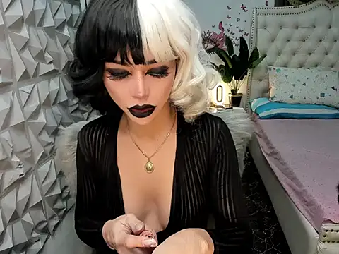 janecomander online show from 11-21-25, 05:50