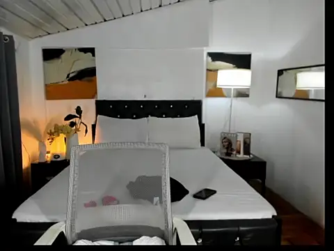 Snapshot of CallaWang chatting on 01-19-26, 04:00 CallaWang online show from 01-19-26, 04:00