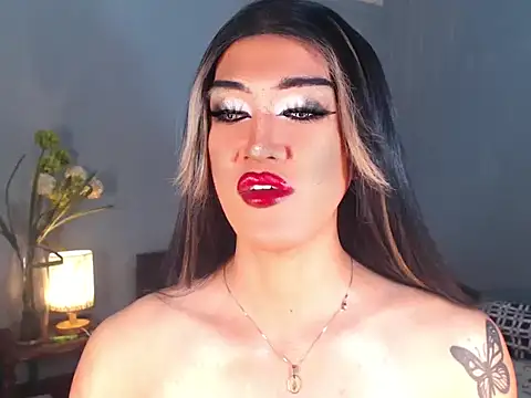 AleinaCroft online show from 12-04-25, 02:43