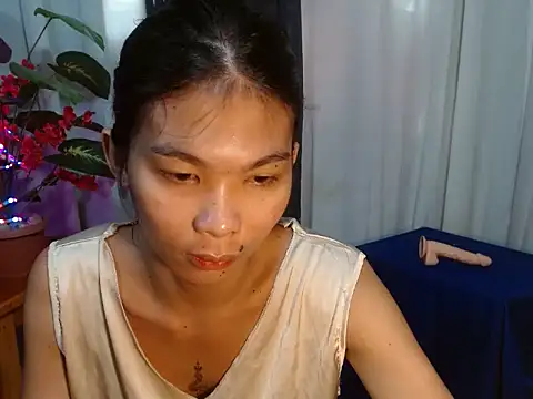 Snapshot of laura_leeforever chatting on 06-29-26, 01:12 laura leeforever online show from 06-29-26, 01:12