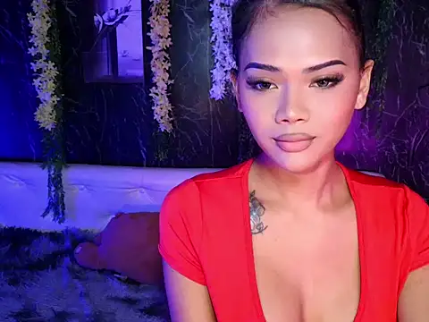 ur holly lexie online show from 10-06-25, 07:39