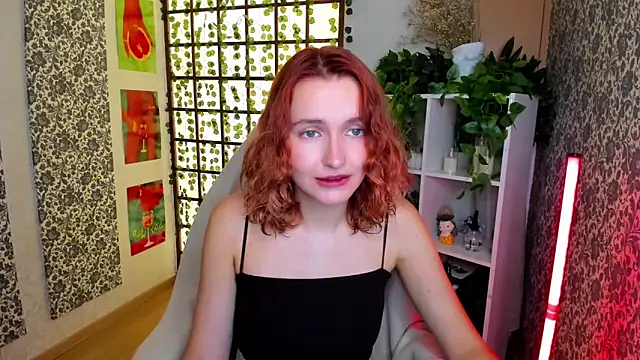 Snapshot of Elis_Cherry chatting on 09-13-25, 01:49 Elis Cherry online show from 09-13-25, 01:49