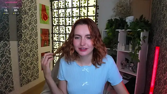 Snapshot of Elis_Cherry chatting on 10-01-25, 01:55 Elis Cherry online show from 10-01-25, 01:55