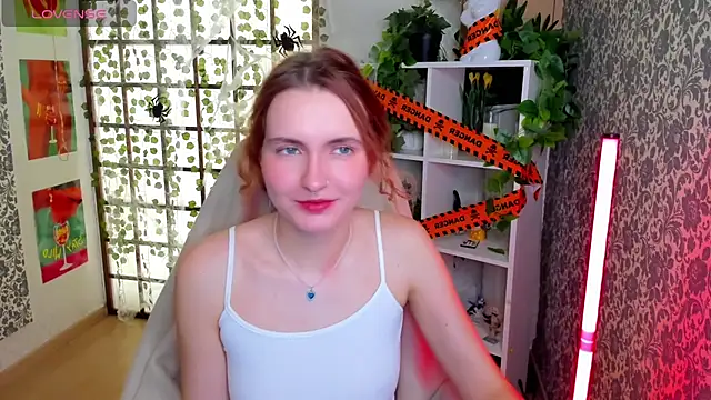 Snapshot of Elis_Cherry chatting on 11-06-25, 02:12 Elis Cherry online show from 11-06-25, 02:12