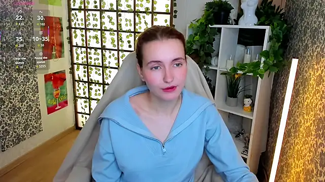 Snapshot of Elis_Cherry chatting on 11-21-25, 02:10 Elis Cherry online show from 11-21-25, 02:10