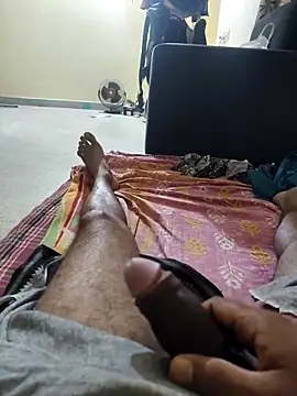 Snapshot of vichuhot chatting on 02-20-26, 07:03 vichuhot online show from 02-20-26, 07:03