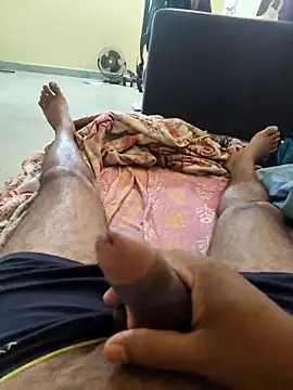 Snapshot of vichuhot chatting on 02-21-26, 08:15 vichuhot online show from 02-21-26, 08:15