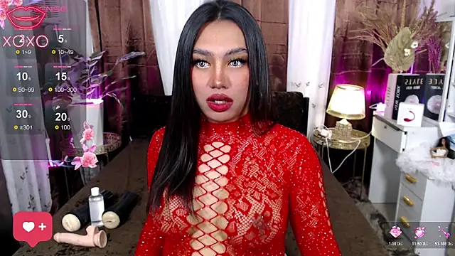 Snapshot of VillarealCasey chatting on 12-19-25, 05:53 VillarealCasey online show from 12-19-25, 05:53